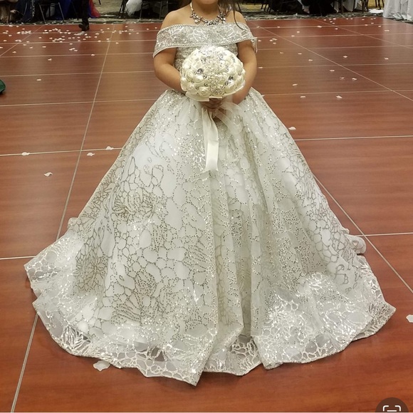 Couture flower girls dress six 6